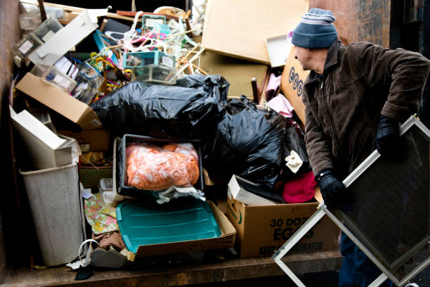 Best Attic Cleanout Services  in Mission Hills, KS